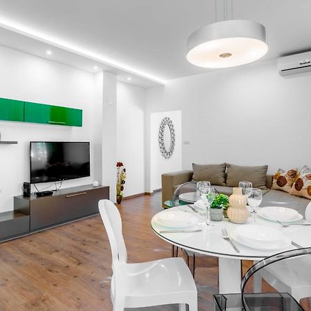 Silver Apartment Νόβι Σαντ Εξωτερικό φωτογραφία